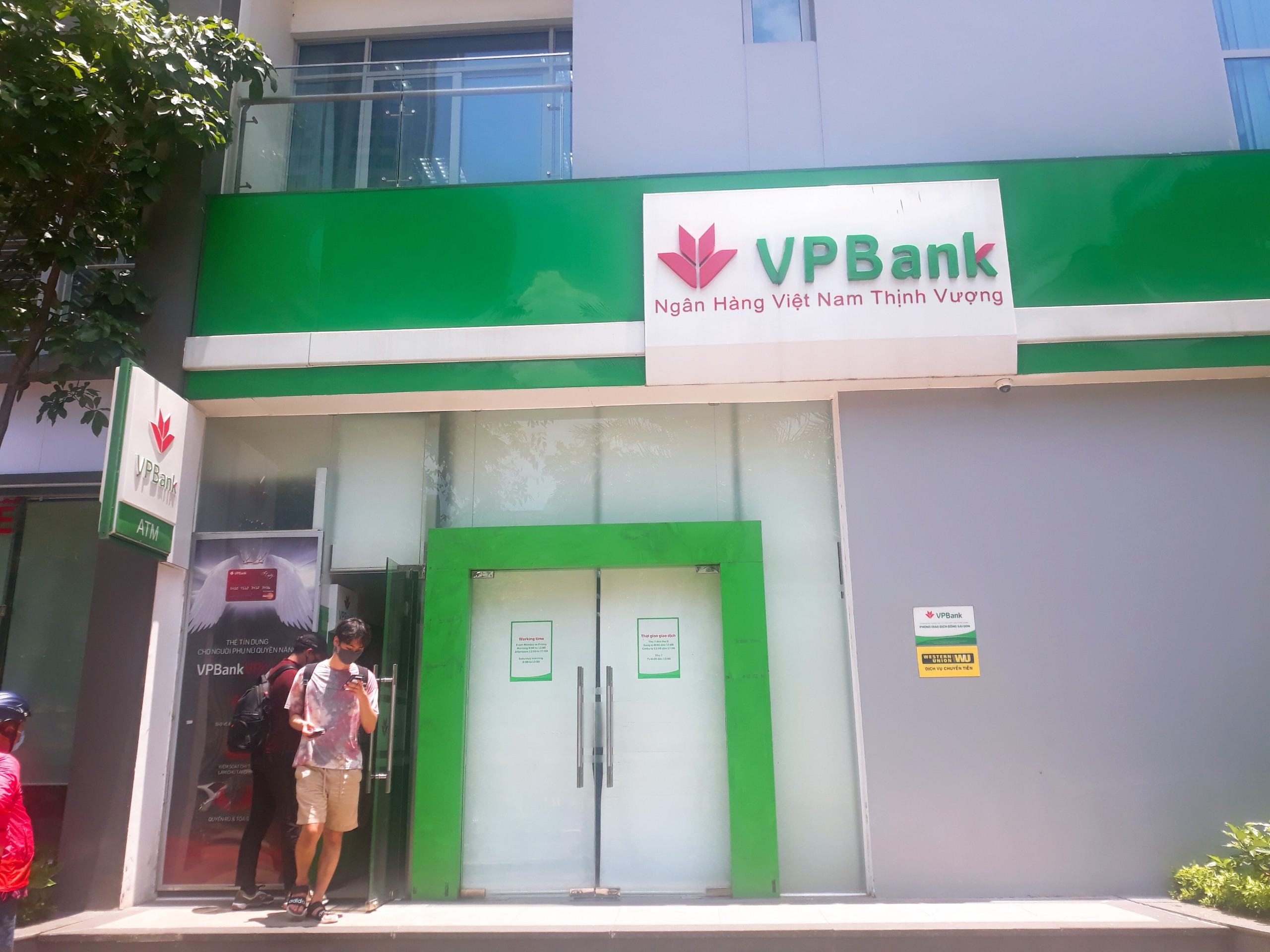 VP Bank Vinhomes Central Park