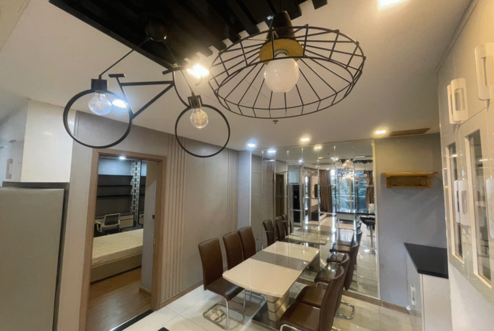 Cho thuê căn hộ 2 phòng ngủ Park 7 view hồ bơi thoáng mát