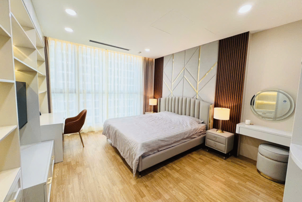 Tìm chính khách bán 4 phòng ngủ Park 1 nhà decor nội thất cao cấp