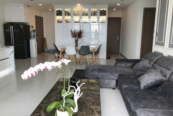 chính chủ bán căn hộ 4 phòng ngủ Landmark 1 Vinhomes Central Park Tầm view thoáng, lại nằm tại khu yên tĩnh. Liên hệ xem nhà ngay