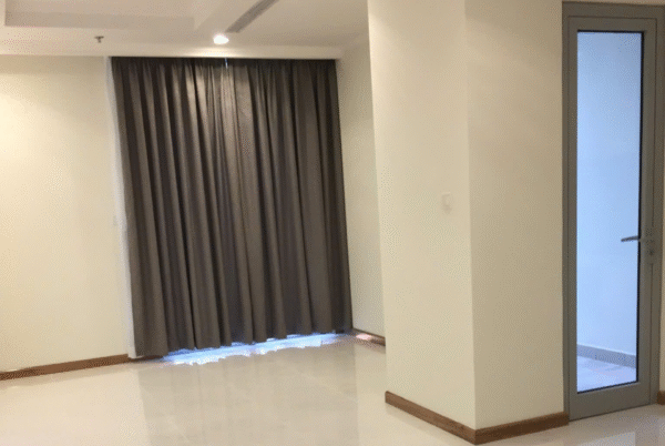 Bán căn hộ 2 phòng ngủ toà Central 3 nội thất cơ bản 76,8m2