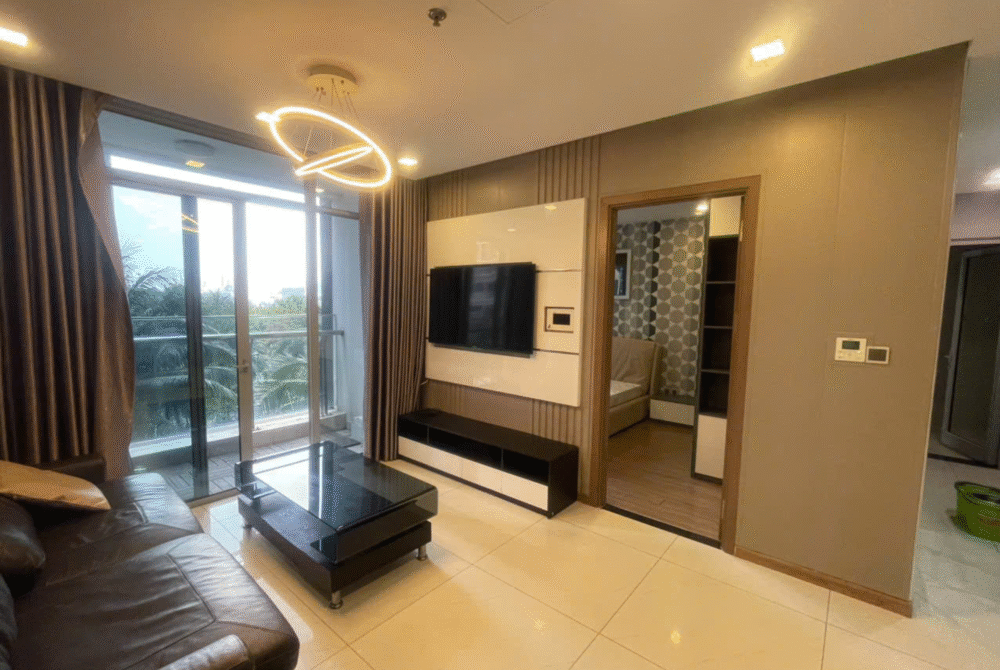 Cho thuê căn hộ 2 phòng ngủ Park 7 view hồ bơi thoáng mát