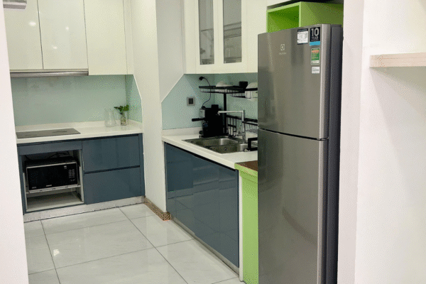 Cần cho thuê căn hộ 2 phòng ngủ toà Park 4 90m2 view sông