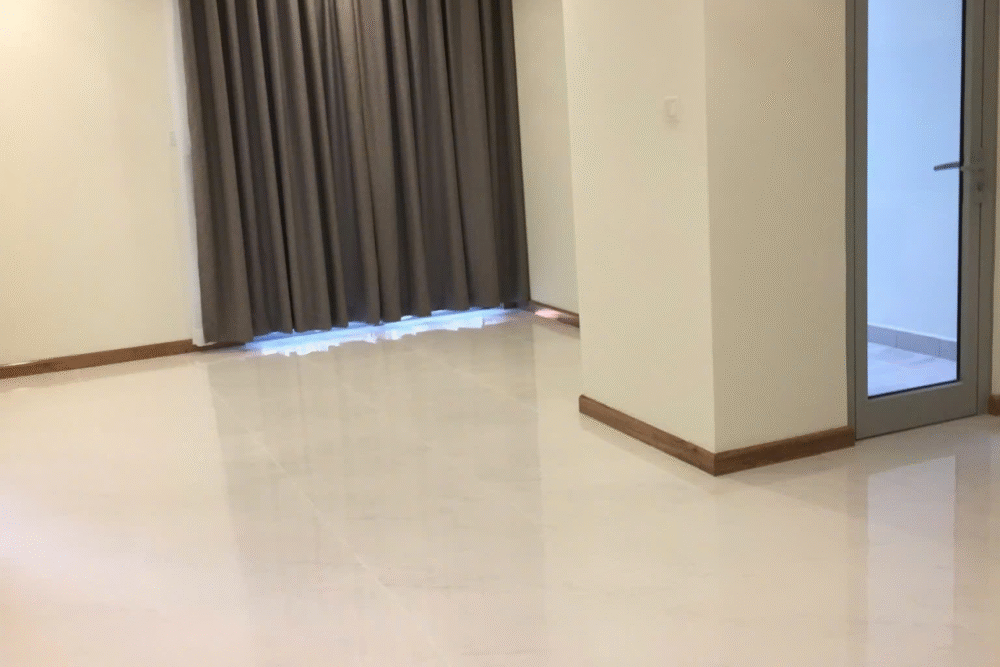 Cho thuê căn hộ nội thất cơ bản Toà Central 3- 3 phòng ngủ diện tích 125,5m2