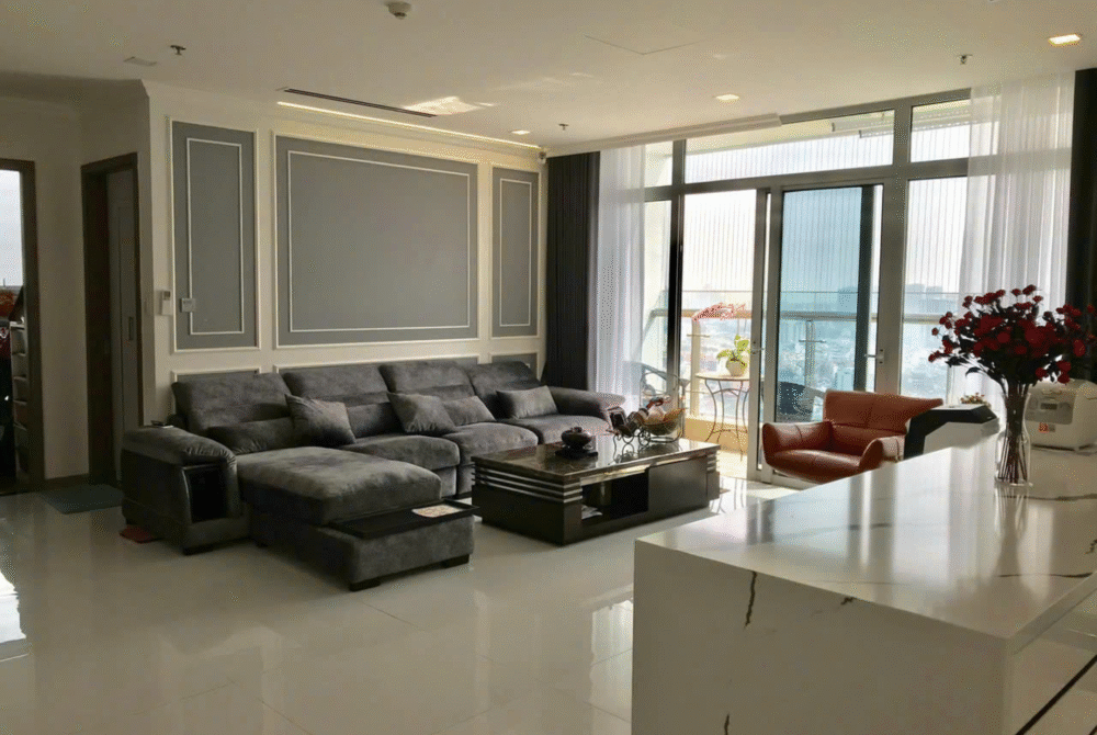 chính chủ bán căn hộ 4 phòng ngủ Landmark 1 Vinhomes Central Park Tầm view thoáng, lại nằm tại khu yên tĩnh. Liên hệ xem nhà ngay