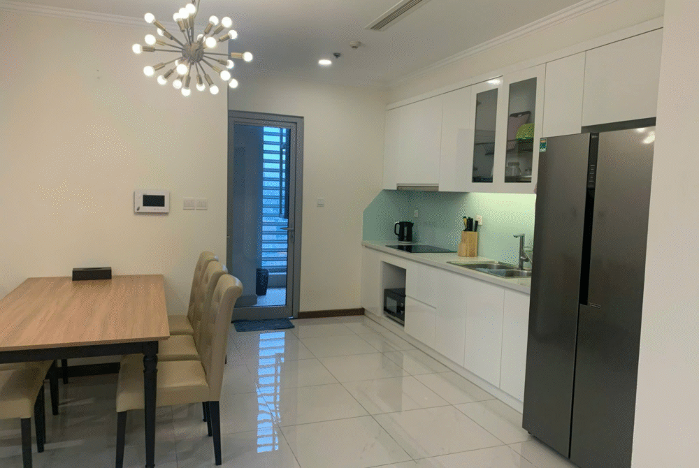 Bán căn hộ 3 phòng ngủ toà Landmark Plus 108,2m2 nội thất cổ điển