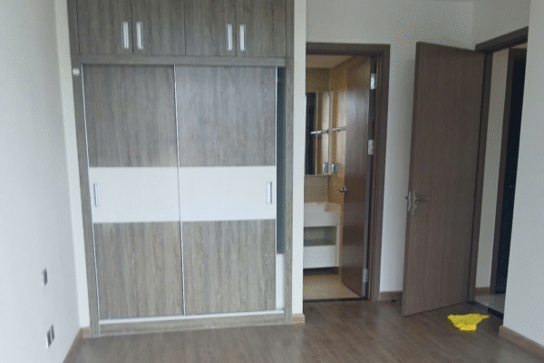 Bán căn 2 phòng ngủ Park 3 nội thất cơ bản 91,3m2
