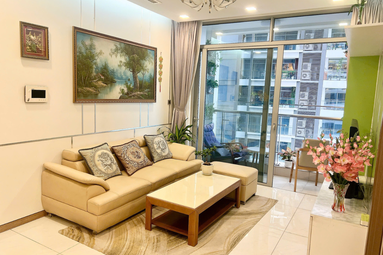 Cần cho thuê căn hộ 2 phòng ngủ toà Park 4 90m2 view sông