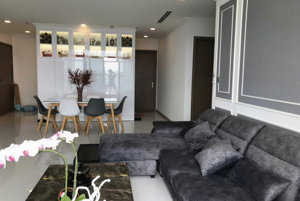 chính chủ bán căn hộ 4 phòng ngủ Landmark 1 Vinhomes Central Park Tầm view thoáng, lại nằm tại khu yên tĩnh. Liên hệ xem nhà ngay